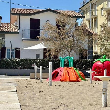 Villa Dolcevita Bellaria-Igea Marina Exterior photo