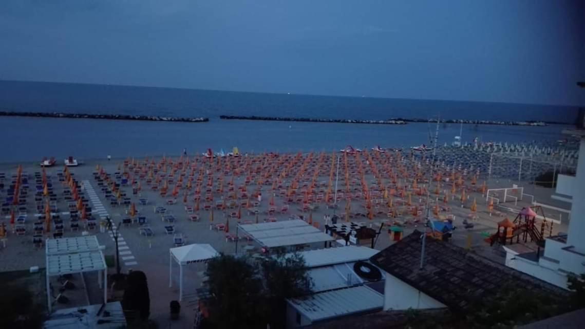 Villa Dolcevita Bellaria-Igea Marina Exterior photo